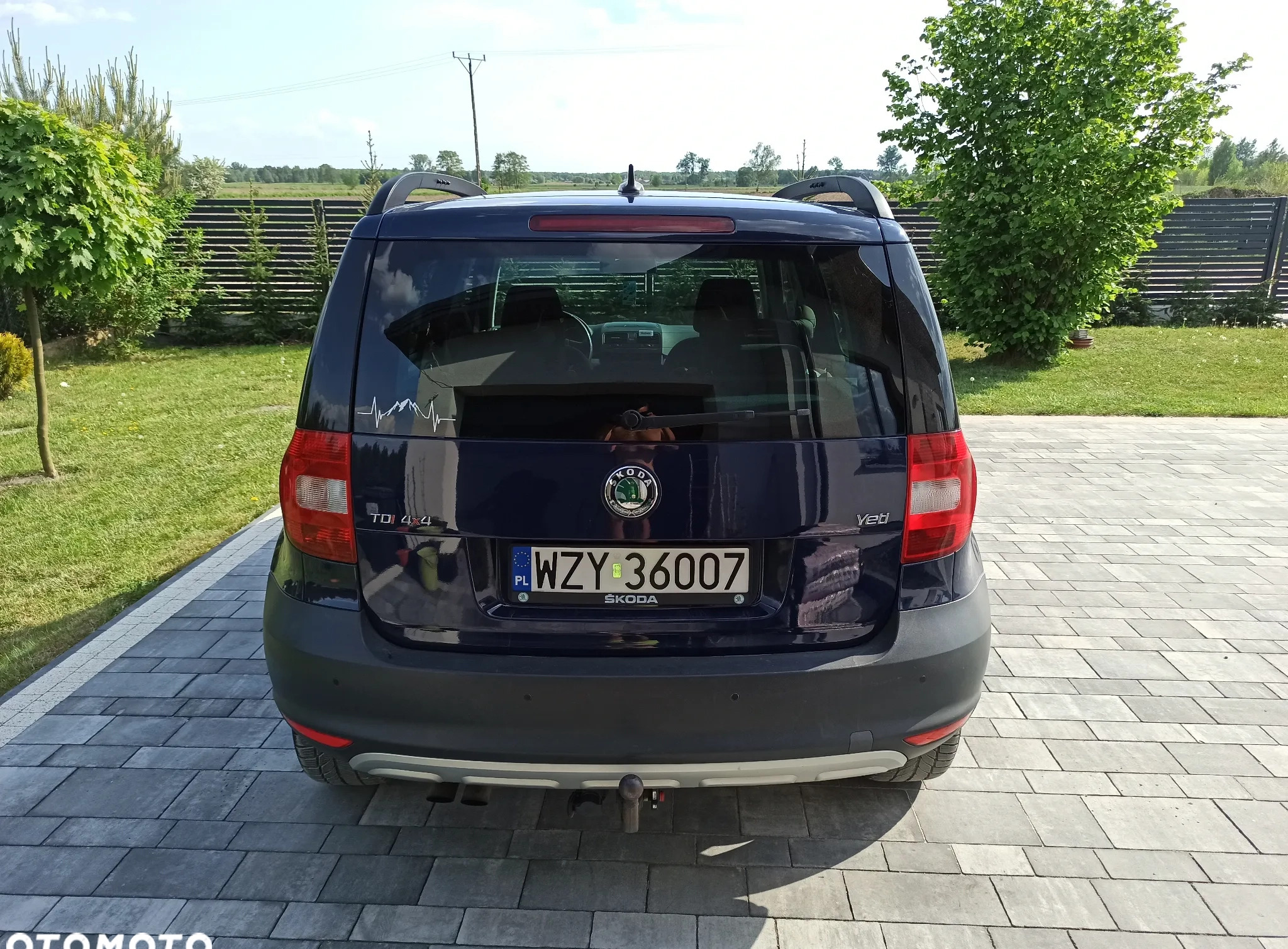 Skoda Yeti cena 29900 przebieg: 246000, rok produkcji 2011 z Szczawnica małe 154